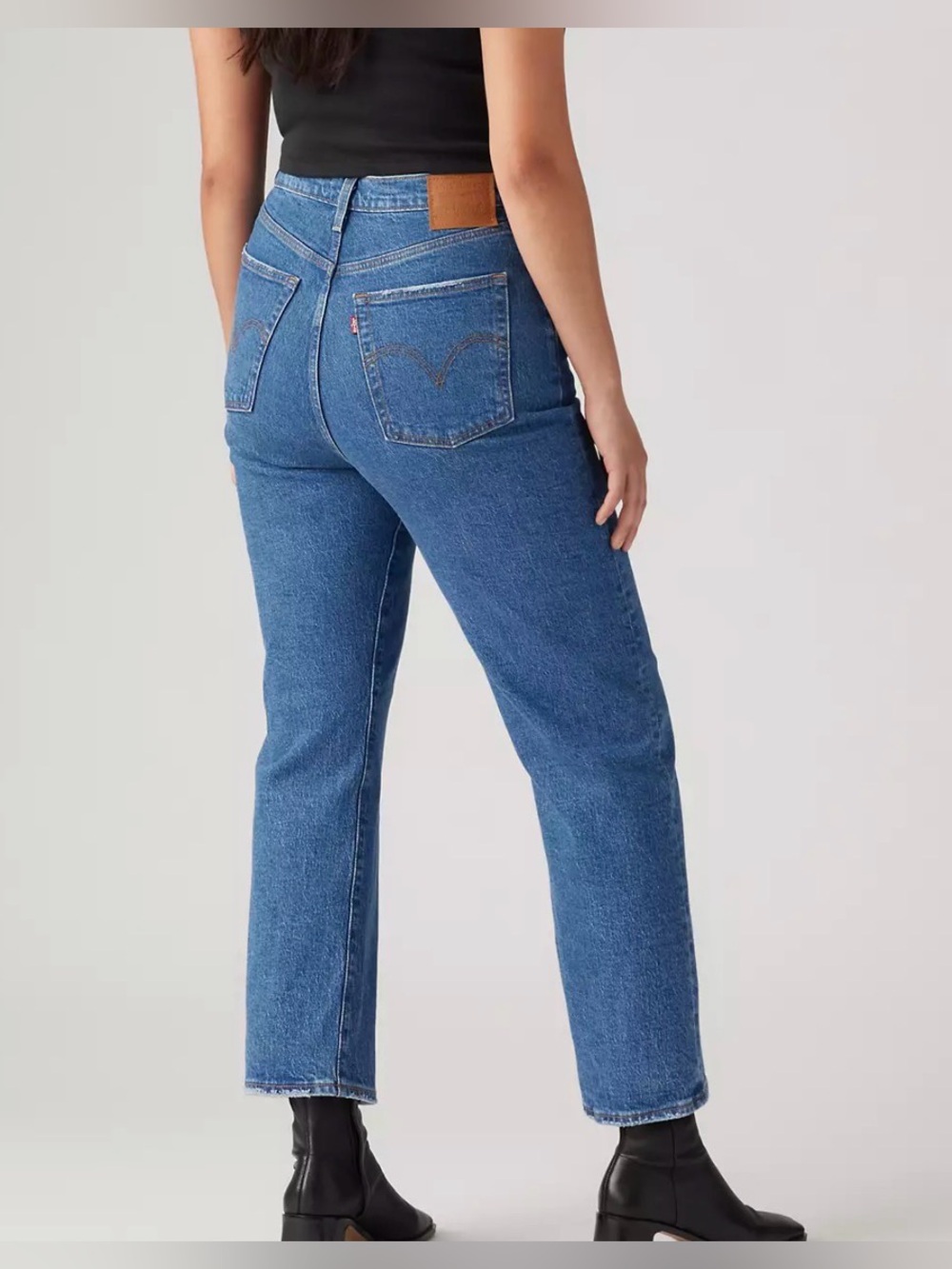 EUC Women’s Levi's Ribcage Straight Ankle Women's Jeans Sz. 27 - Picture 3 of 10